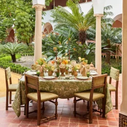Mrs. Alice Elodie Round Rattan Placemats (Set of 4)< Summer Table Linen | Placemats