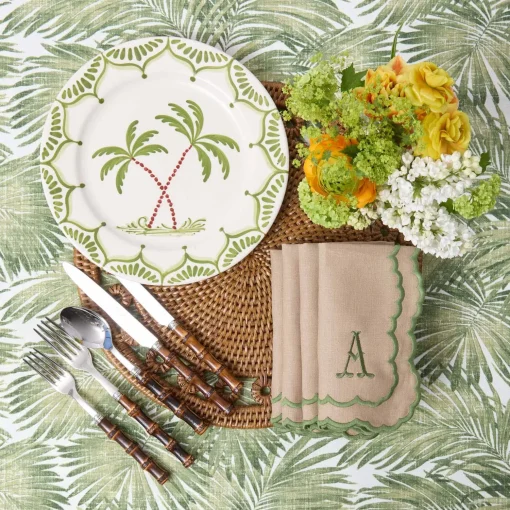 Mrs. Alice Elodie Round Rattan Placemats (Set of 4)< Summer Table Linen | Placemats
