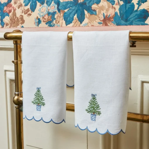 Mrs. Alice Embroidered Christmas Tree Linen Hand Towel< Mrs. Alice Monogram | Monogrammable Gifts