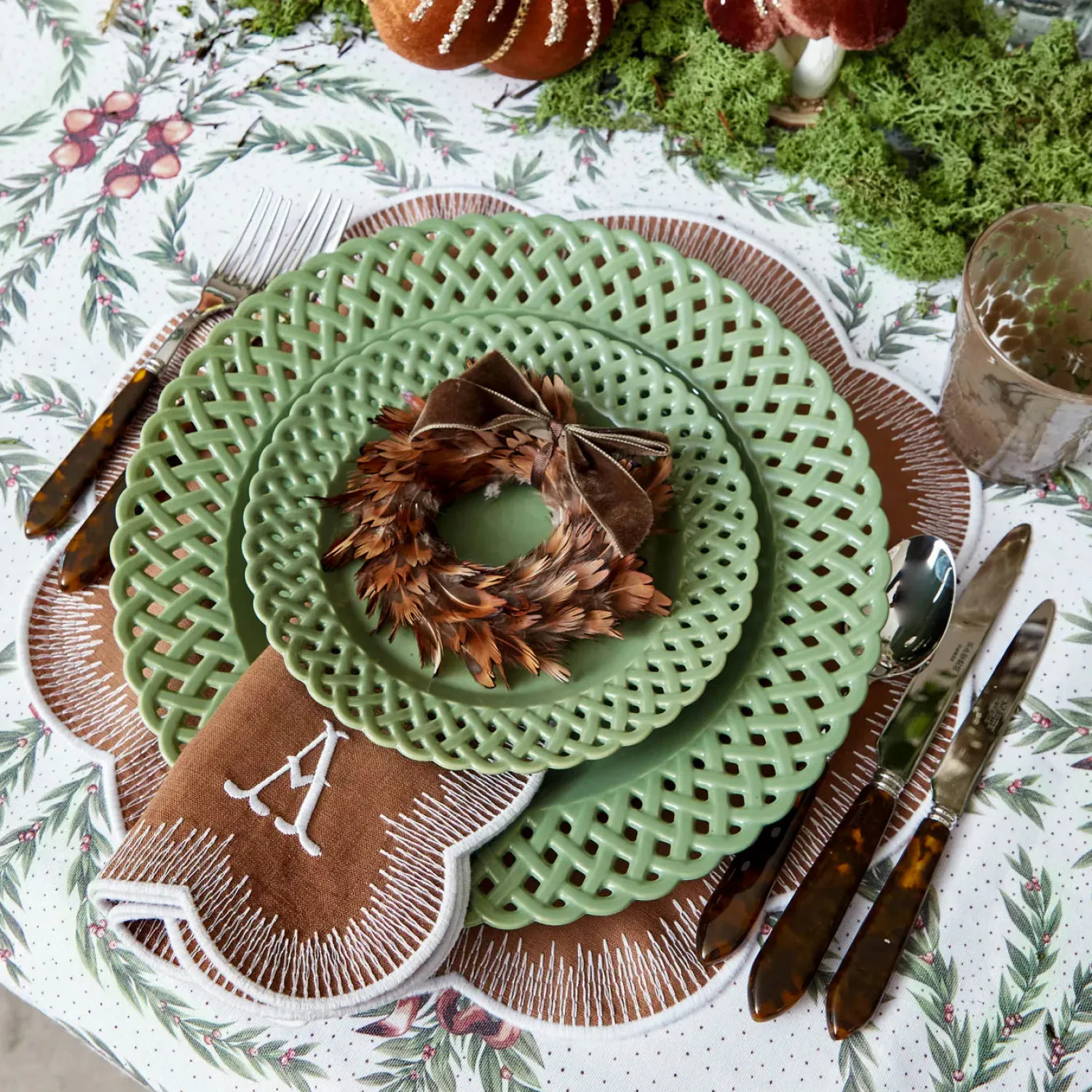 Mrs. Alice Feather Wreath with Chocolate Velvet Bows (Set of 4)< Autumn Decorations