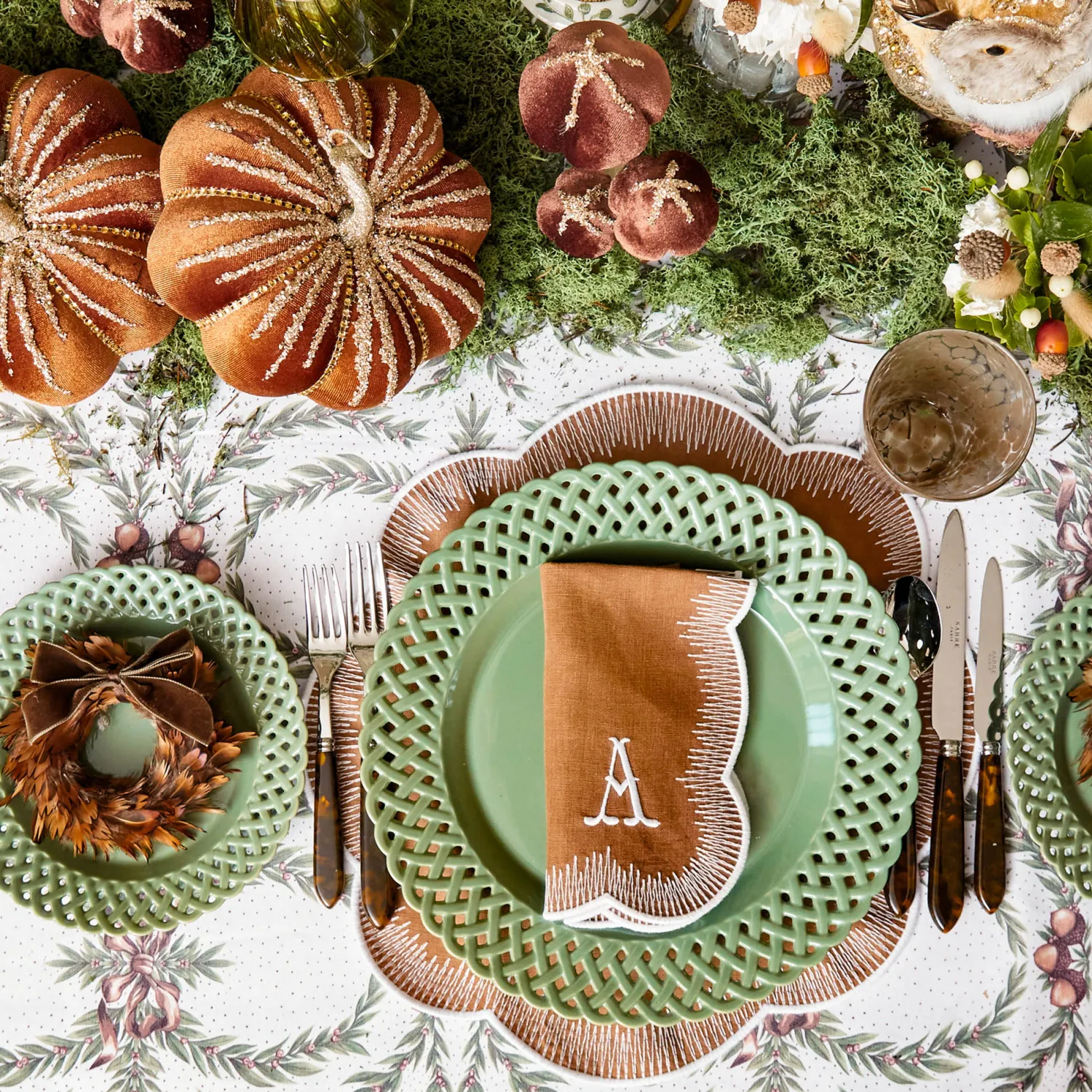 Mrs. Alice Feather Wreath with Chocolate Velvet Bows (Set of 4)< Autumn Decorations