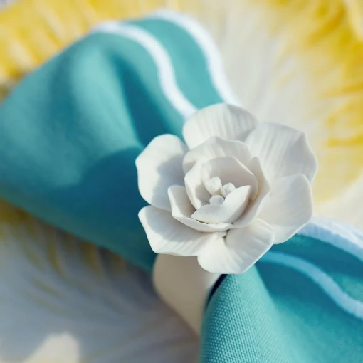 Mrs. Alice Fiore Porcelain Napkin Rings (Set of 4)< Napkin Rings & Bows | For The Hostess