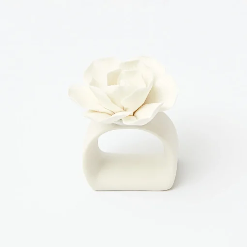 Mrs. Alice Fiore Porcelain Napkin Rings (Set of 4)< Napkin Rings & Bows | For The Hostess