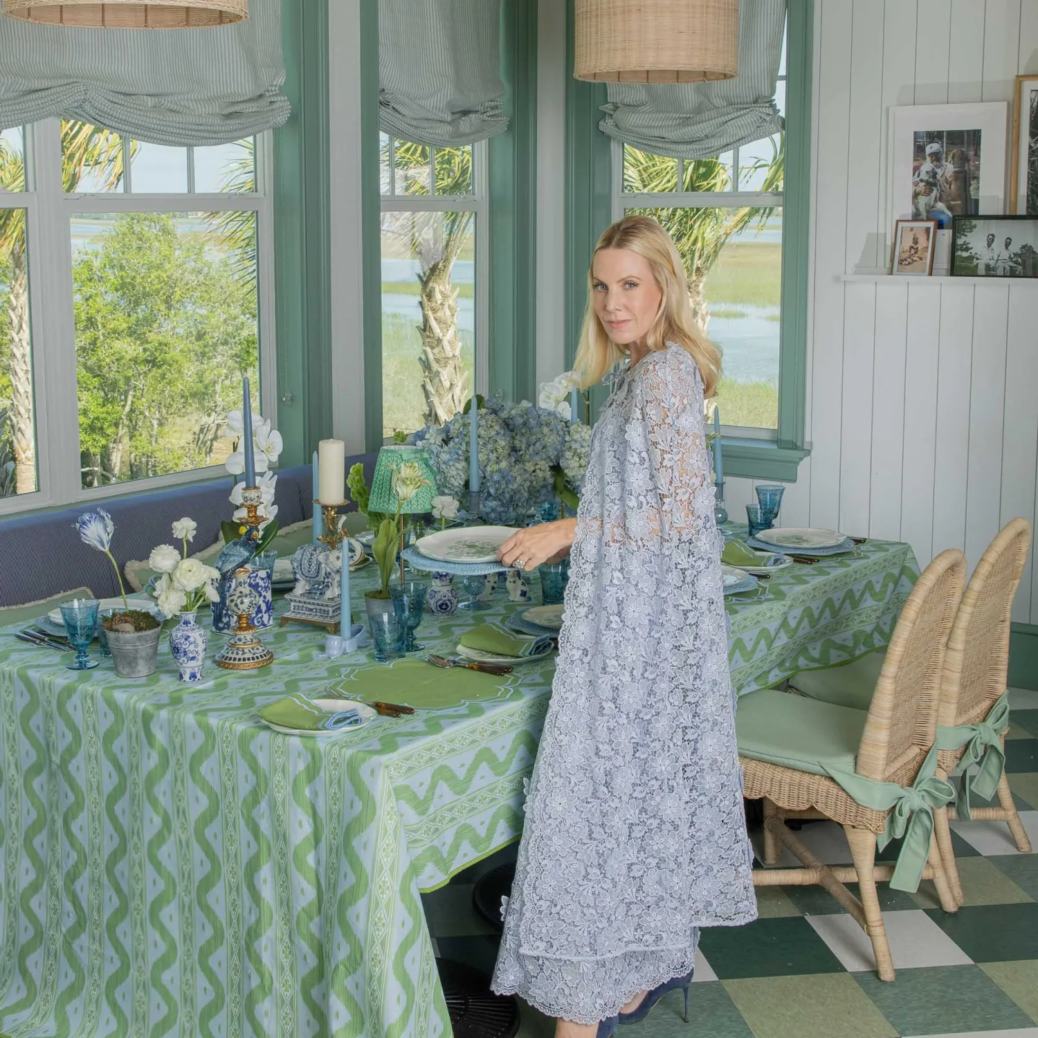 Mrs. Alice Fleur Green Placemats & Napkins (Set of 4)< Summer Table Linen | Table Linen Sets