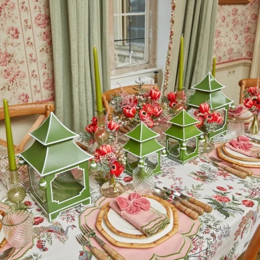 Mrs. Alice Fleur Pink Placemats & Napkins (Set of 4)< Table Linen Sets | Mrs. Alice Monogram