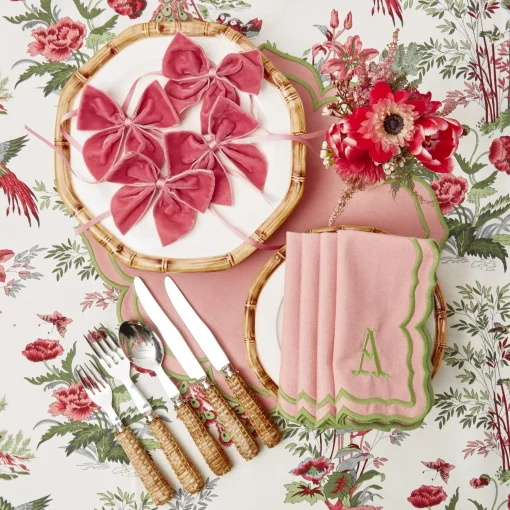 Mrs. Alice Fleur Pink Placemats & Napkins (Set of 4)< Table Linen Sets | Mrs. Alice Monogram