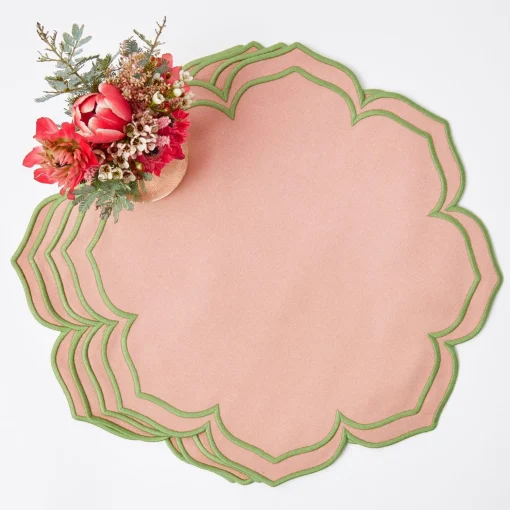 Mrs. Alice Fleur Pink Placemats & Napkins (Set of 4)< Table Linen Sets | Mrs. Alice Monogram