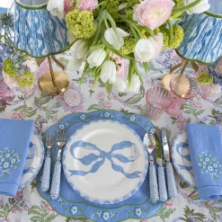 Mrs. Alice Floral Periwinkle Linen Napkins (Set of 4)< Summer Table Linen | Napkins