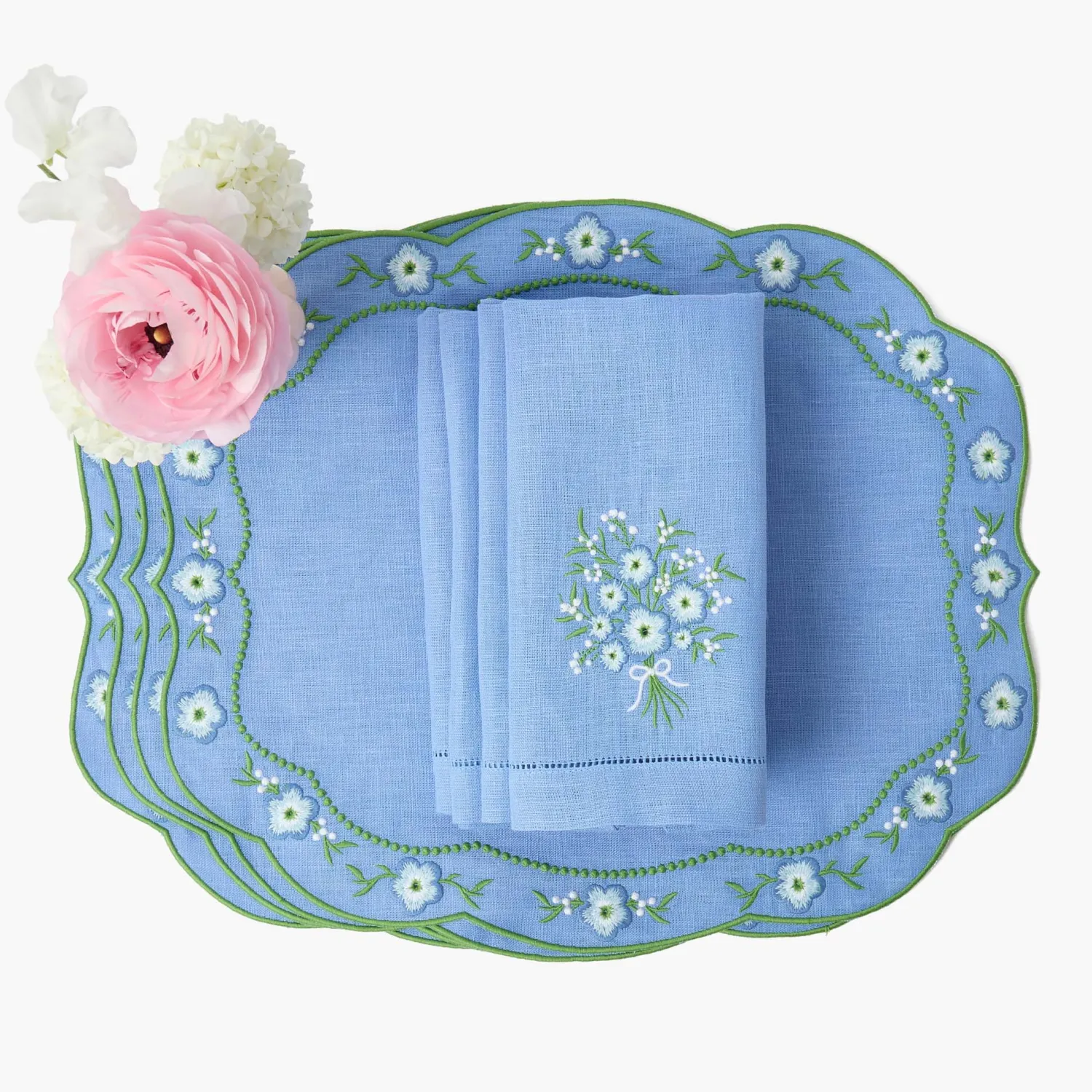 Mrs. Alice Floral Periwinkle Linen Placemats & Napkins (Set of 4)< Summer Table Linen | Table Linen Sets