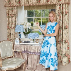 Mrs. Alice Floral Tole Tray< Trays
