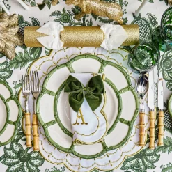 Mrs. Alice Forest Green Velvet Napkin Bows (Set of 4)< Napkin Rings & Bows | For The Chalet