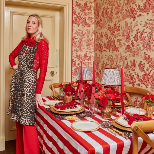 Mrs. Alice Frilled Leopard Apron< Mrs. Alice Monogram | Monogrammable Gifts