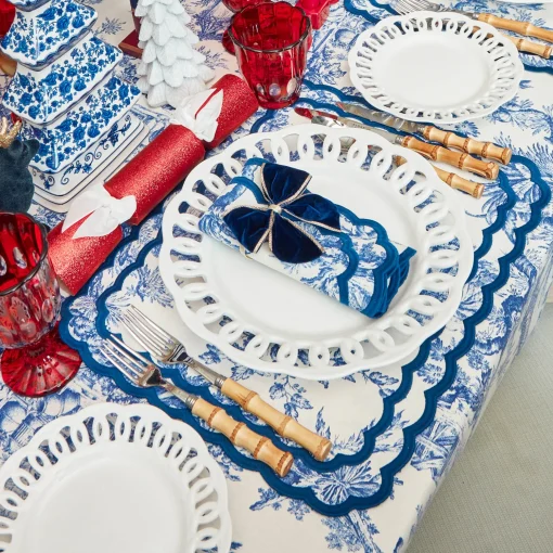 Mrs. Alice Gold Trimmed Navy Velvet Bows (Set of 4)< Napkin Rings & Bows