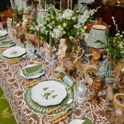 Mrs. Alice Green Bow Laurel Placemats & Napkins (Set of 4)< Table Linen Sets | For The Chalet