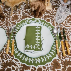 Mrs. Alice Green Bow Laurel Placemats & Napkins (Set of 4)< Table Linen Sets | For The Chalet
