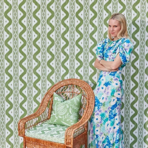 Mrs. Alice Green Chelsea Square Fabric< Serena Fresson Fabrics