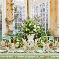 Mrs. Alice Green Laurel Placemats & Napkins (Set of 4)< Table Linen Sets | For The Hostess
