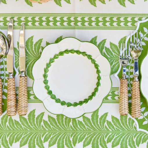 Mrs. Alice Green Laurel Starter Plates (Set of 4)< Starter Plates | Crockery Sets
