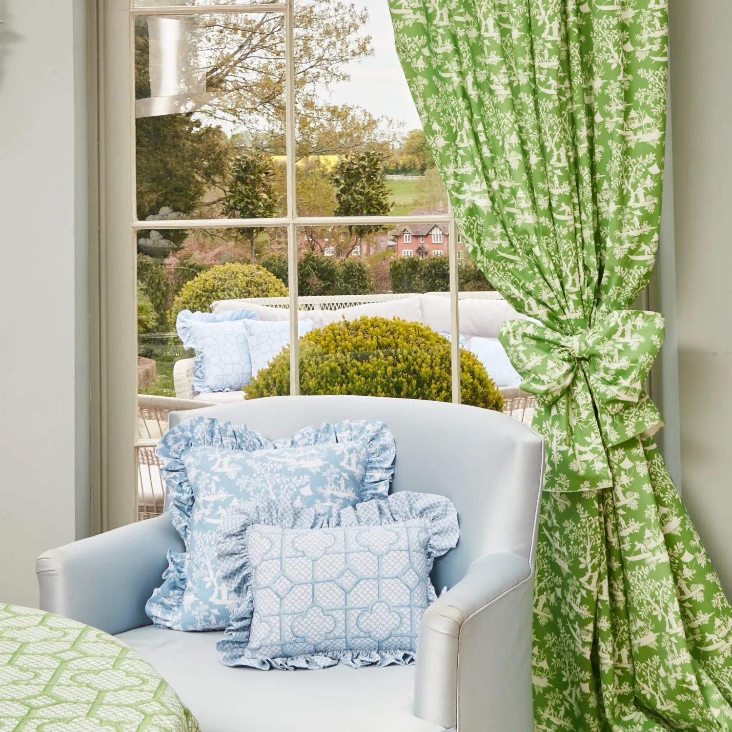 Mrs. Alice Green Pagoda Garden Fabric< Serena Fresson Fabrics