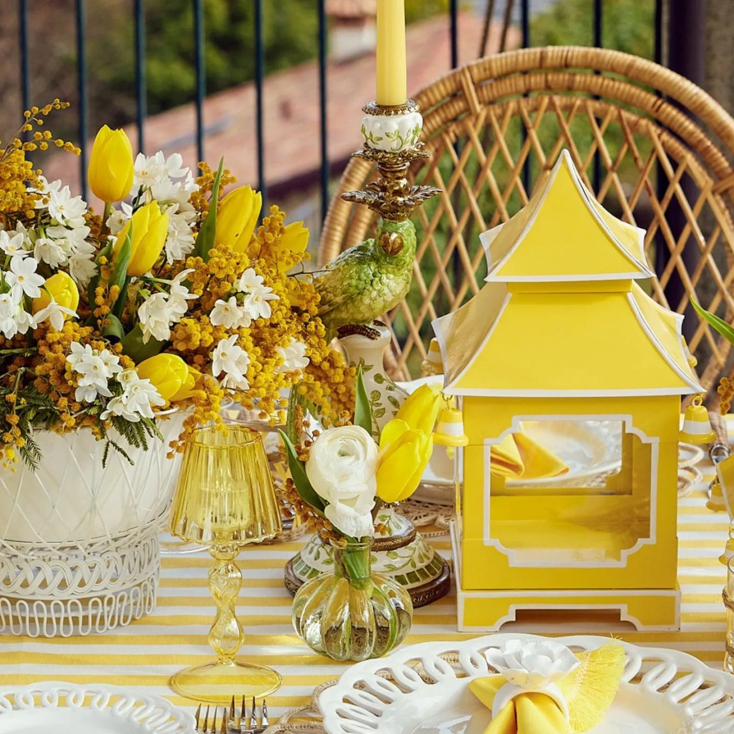 Mrs. Alice Green Parrot Candle Holder (Pair)< Summer Candleware | Candle Holders