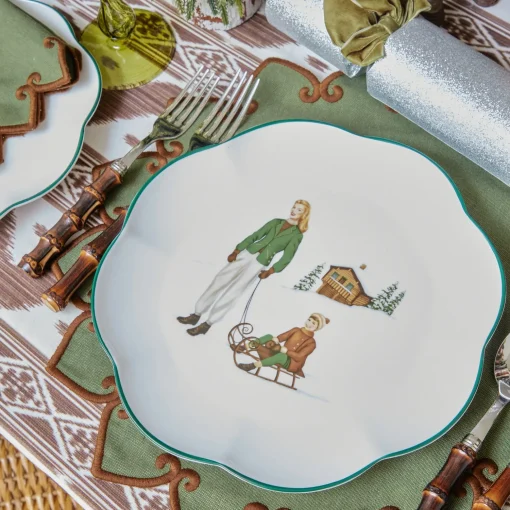Mrs. Alice Hansel & Gretel Dinner Plates (Set of 4)< Dinner Plates | Crockery Sets