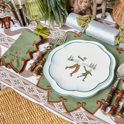 Mrs. Alice Hansel & Gretel Starter Plates (Set of 4)< Starter Plates | Crockery Sets