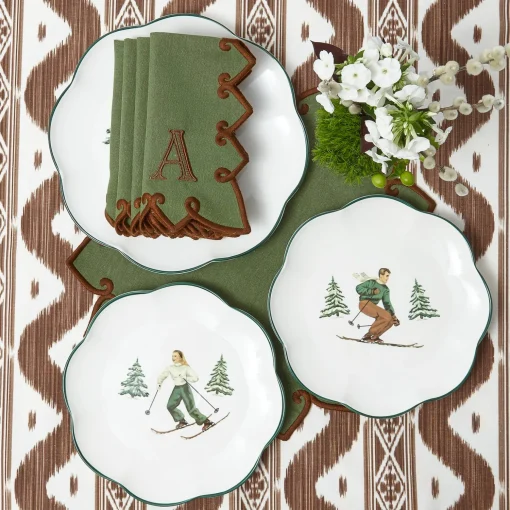 Mrs. Alice Heidi & Hans Skier Dinner Plate  (Set of 4)< Dinner Plates | Crockery Sets