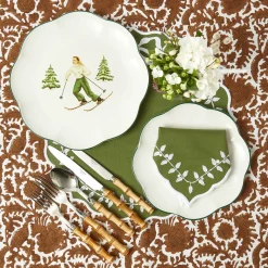 Mrs. Alice Heidi & Hans Skier Dinner Plate  (Set of 4)< Dinner Plates | Crockery Sets