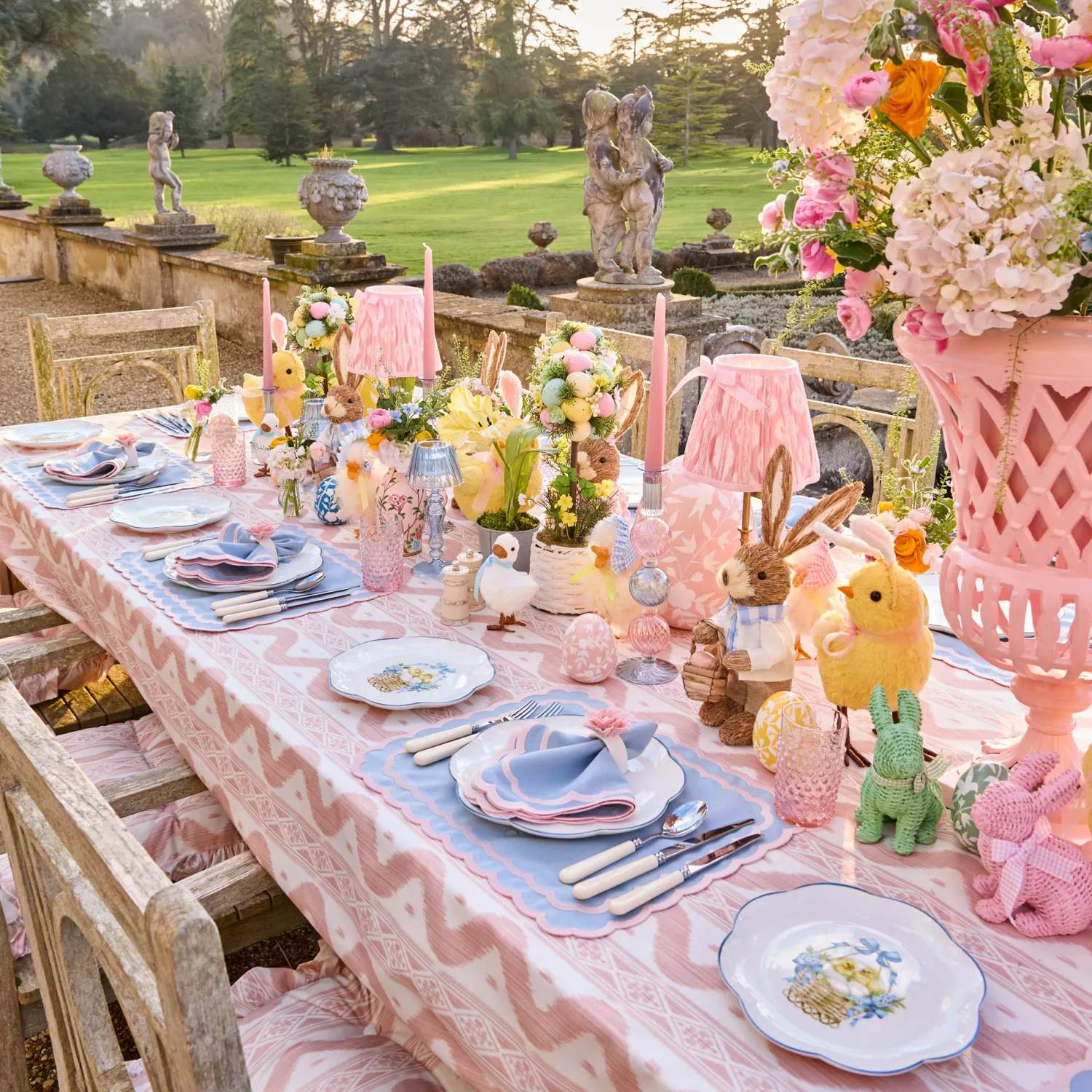 Mrs. Alice Isla Blue & Pink Placemats & Napkins (Set of 4)< Table Linen Sets | Mrs. Alice Monogram