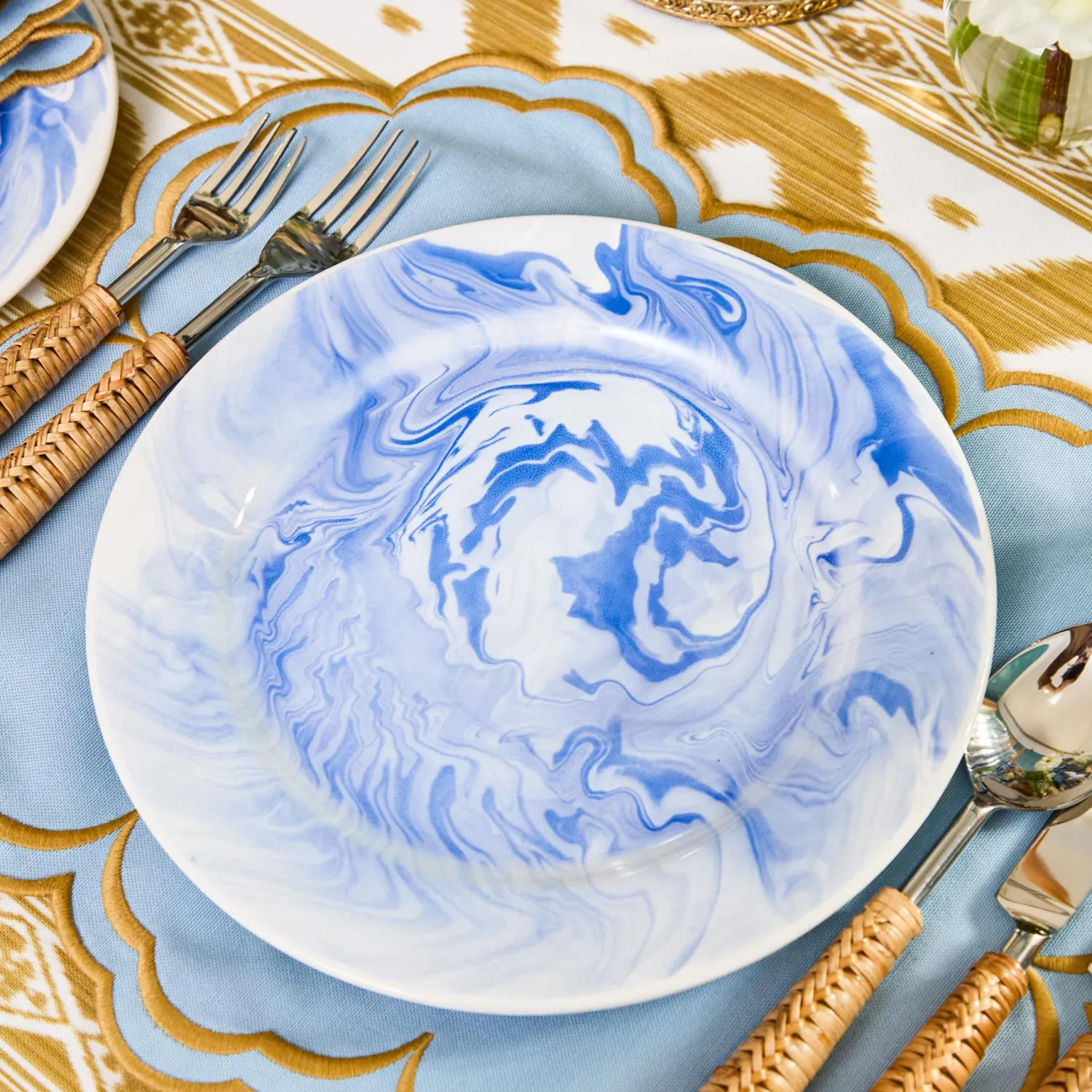Mrs. Alice Julia Blue Marbled Dinner & Starter Plates (Set of 8)< Summer Crockery | Crockery Sets