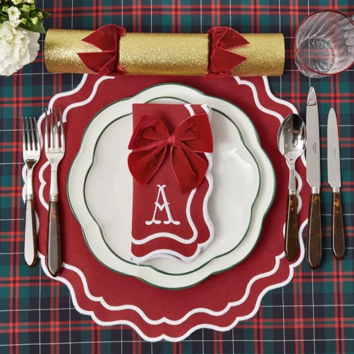 Mrs. Alice Katherine Berry Red Napkins (Set of 4)< Napkins | Mrs. Alice Monogram