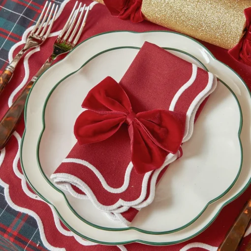 Mrs. Alice Katherine Berry Red Napkins (Set of 4)< Napkins | Mrs. Alice Monogram