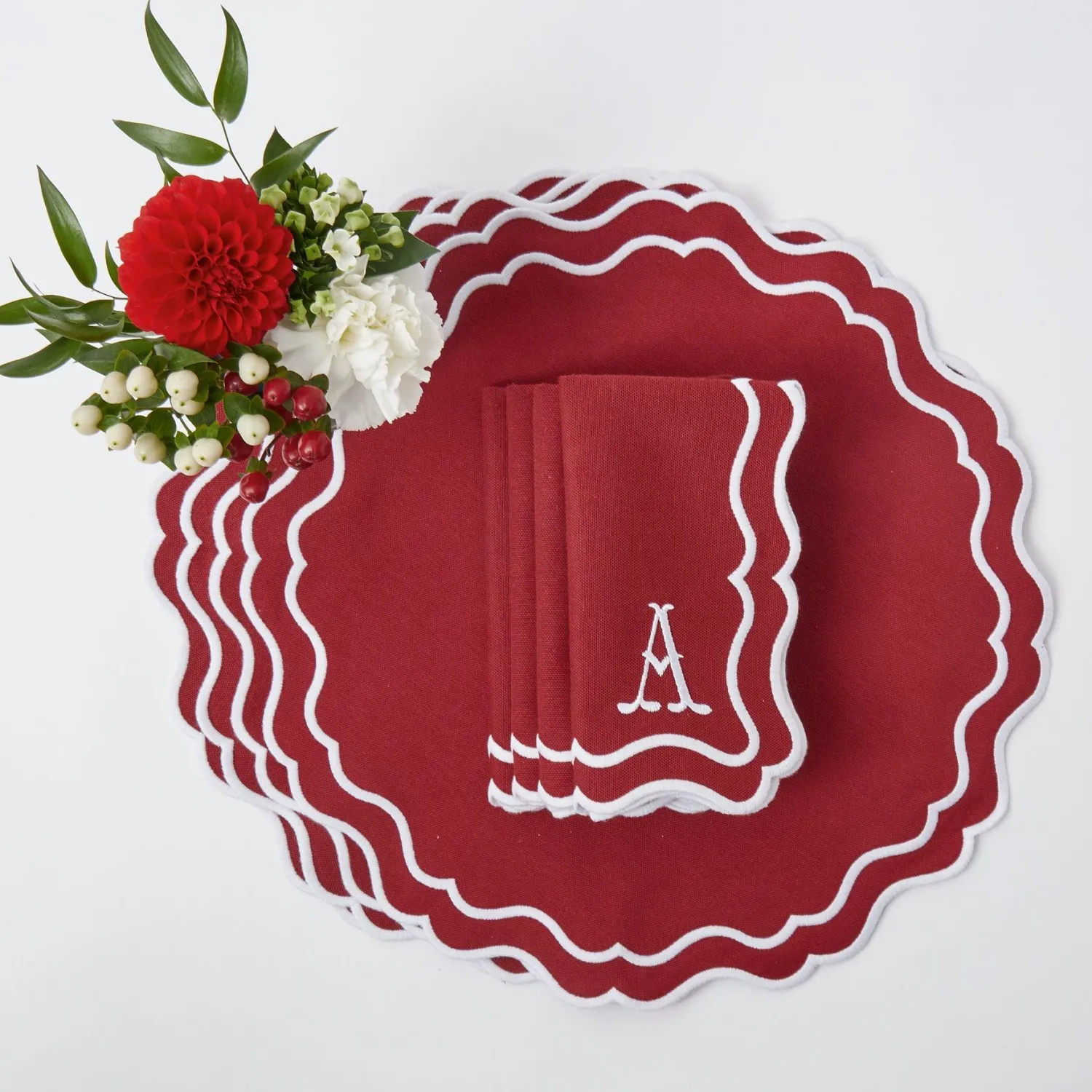 Mrs. Alice Katherine Berry Red Placemats & Napkins (Set of 4)< Table Linen Sets | Mrs. Alice Monogram