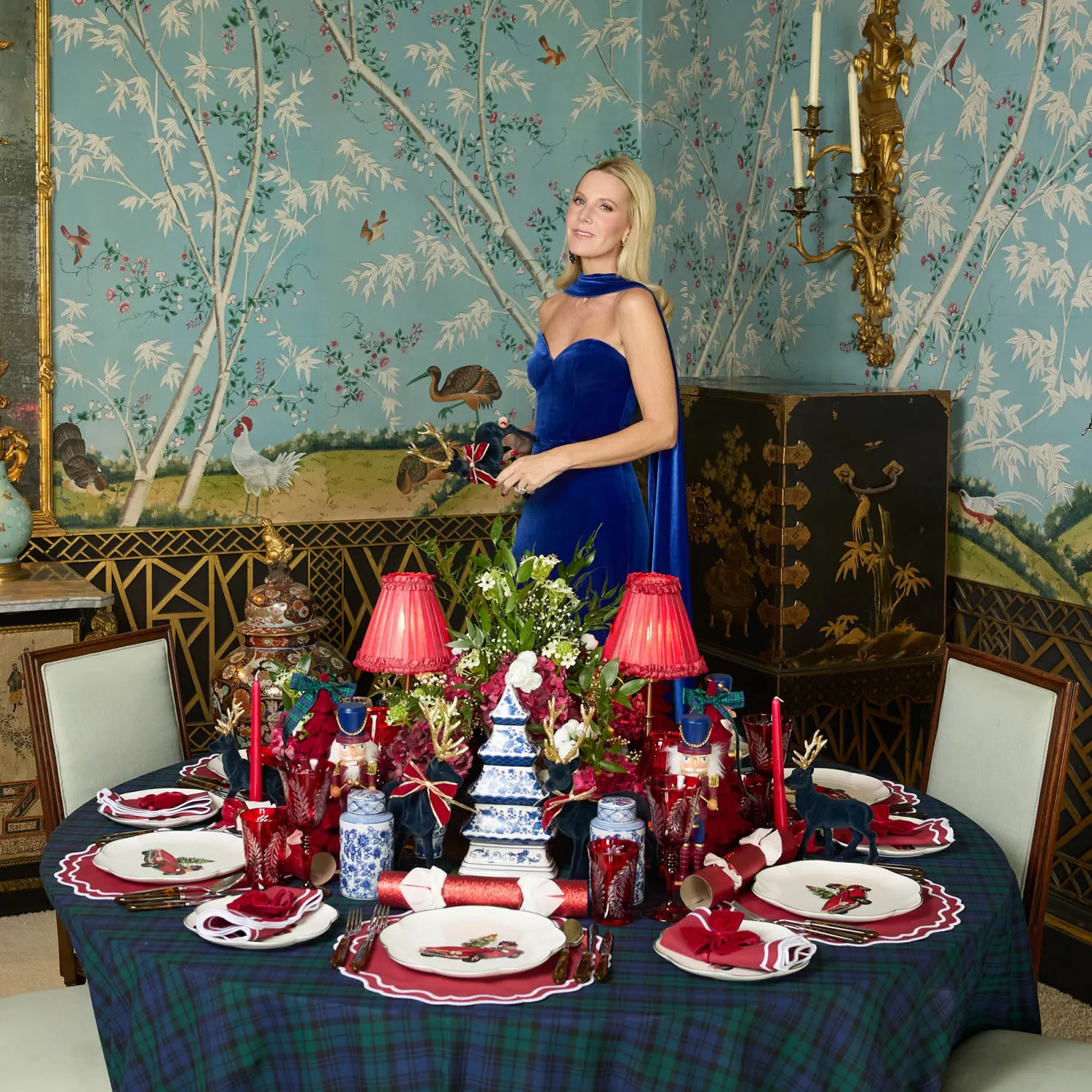 Mrs. Alice Katherine Berry Red Placemats & Napkins (Set of 4)< Table Linen Sets | Mrs. Alice Monogram