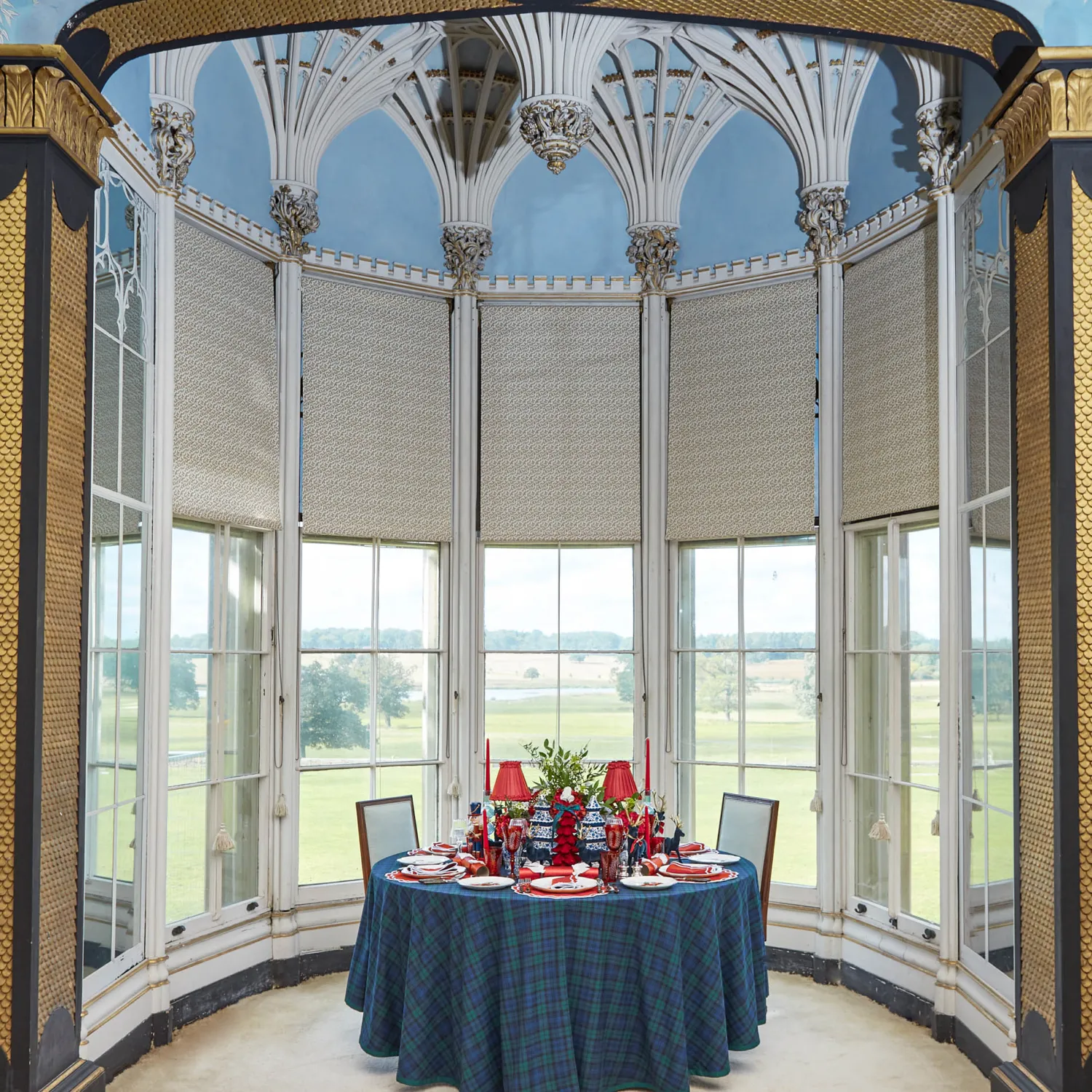 Mrs. Alice Katherine Berry Red Placemats & Napkins (Set of 4)< Table Linen Sets | Mrs. Alice Monogram