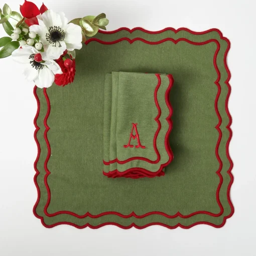 Mrs. Alice Katherine Green & Red Napkins (Set of 4)< Napkins | Mrs. Alice Monogram