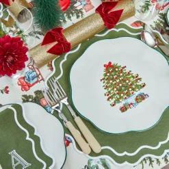 Mrs. Alice Katherine Green Napkins (Set of 4)< Napkins | Mrs. Alice Monogram