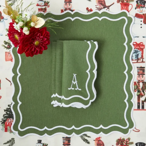 Mrs. Alice Katherine Green Napkins (Set of 4)< Napkins | Mrs. Alice Monogram