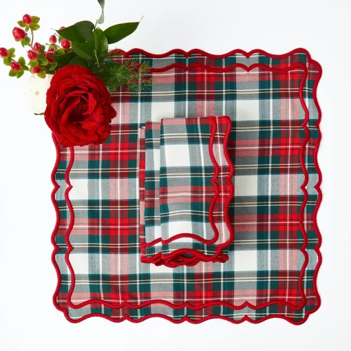 Mrs. Alice Katherine Tartan Placemats & Napkins (Set of 4)< Table Linen Sets | Mrs. Alice Monogram