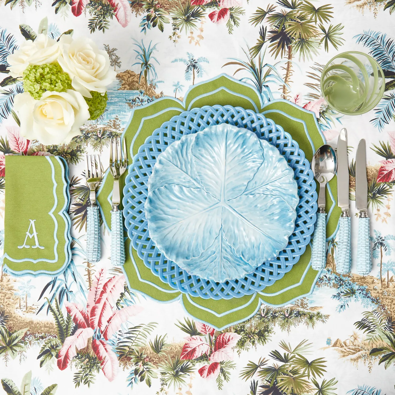 Mrs. Alice La Palmeraie Tablecloth< Summer Table Linen | Tablecloths