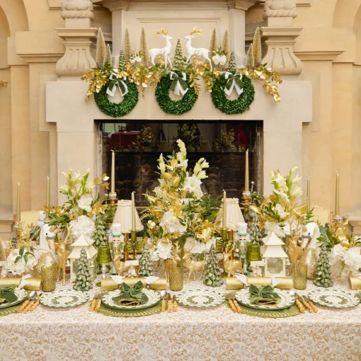 Mrs. Alice Large Giselle Glitter Swan< Christmas Decorations