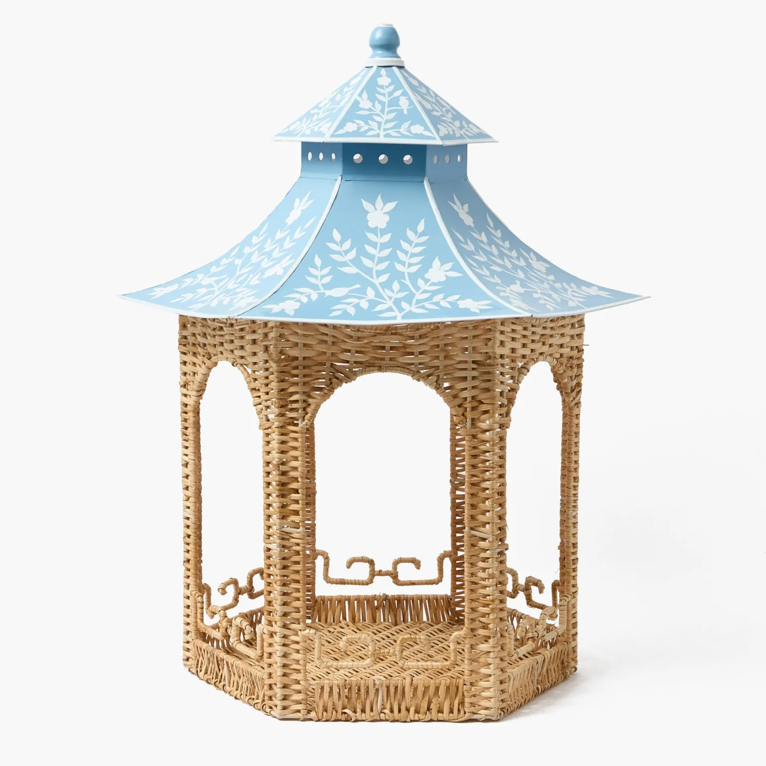 Mrs. Alice Large Natural Rattan & Blue Chinoiserie Pagoda Lantern< Summer Candleware | Year-round Decorations