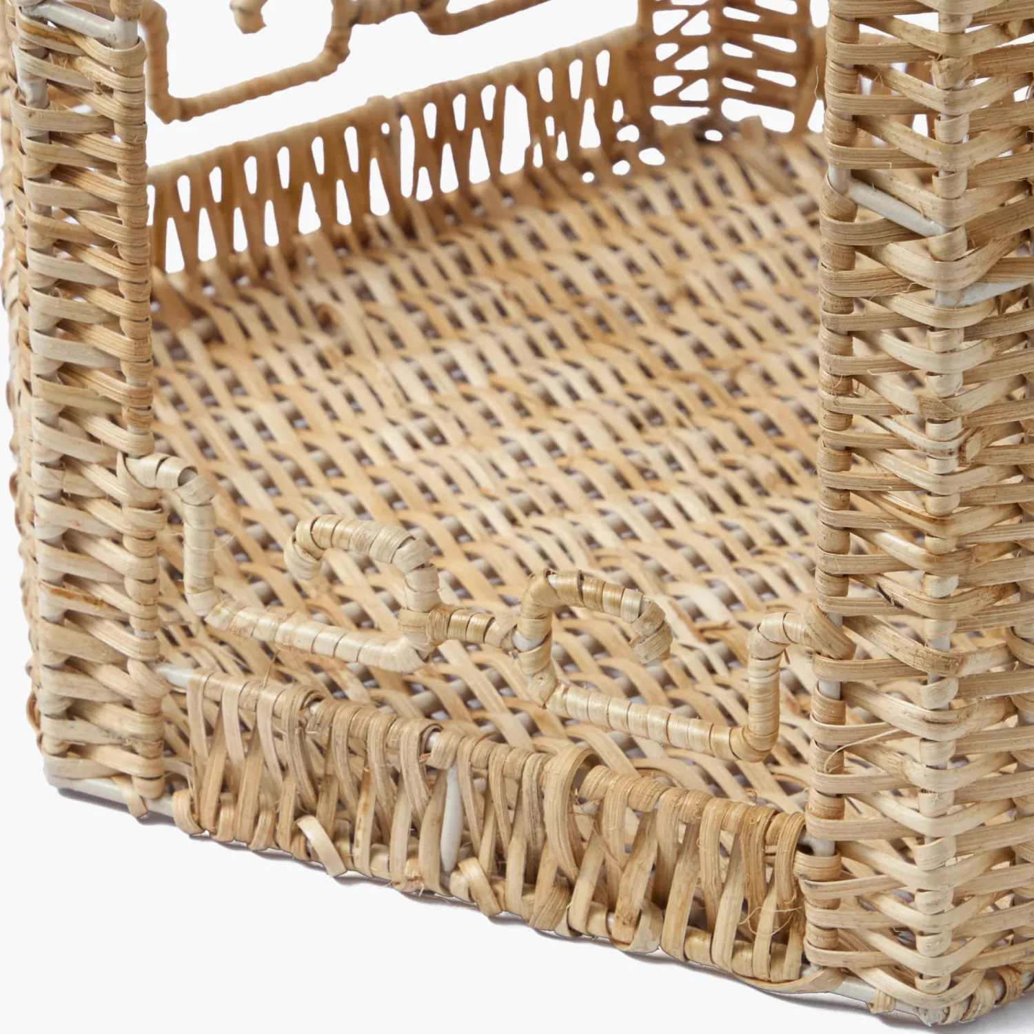 Mrs. Alice Large Natural Rattan & Blue Chinoiserie Pagoda Lantern< Summer Candleware | Year-round Decorations