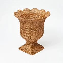 Mrs. Alice Liliana Scalloped Rattan Urn< Vases | Vases & Planters