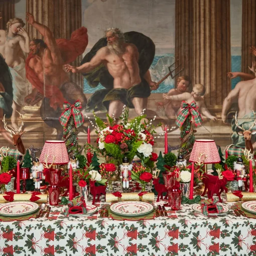Mrs. Alice Lily Green & Red Placemats & Napkins (Set of 4)< Table Linen Sets | Mrs. Alice Monogram