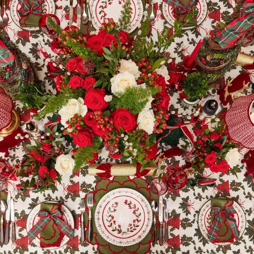 Mrs. Alice Lily Green & Red Placemats & Napkins (Set of 4)< Table Linen Sets | Mrs. Alice Monogram