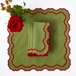 Mrs. Alice Lily Green & Red Placemats & Napkins (Set of 4)< Table Linen Sets | Mrs. Alice Monogram