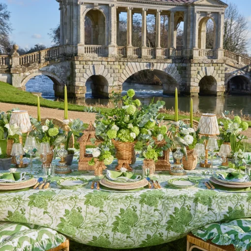 Mrs. Alice Lily of the Valley Dinner & Starter Plates (Set of 4)< Summer Crockery | Crockery Sets