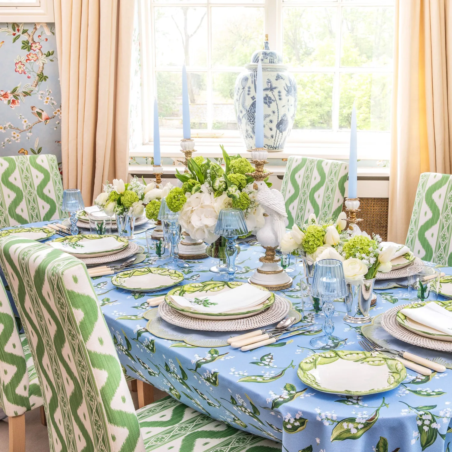 Mrs. Alice Lily of the Valley Starter Plate< Summer Crockery | Starter Plates