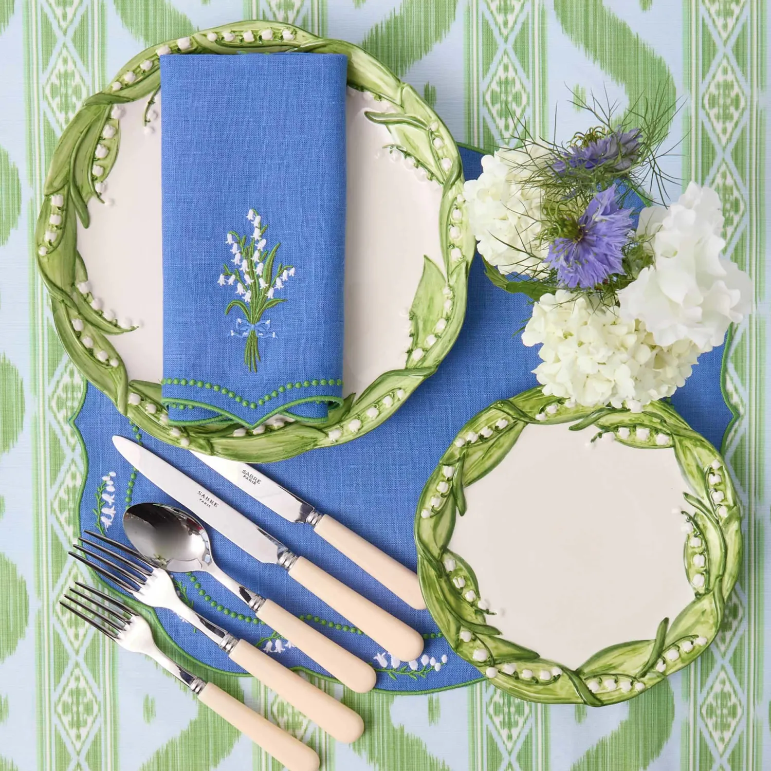 Mrs. Alice Lily of the Valley Starter Plate< Summer Crockery | Starter Plates